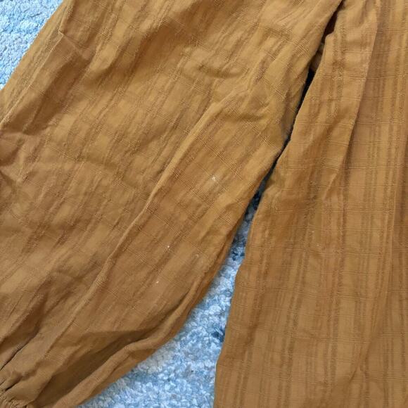 Madewell Square-Neck Bubble-Sleeve Top in Antique Gold - Picture 2 of 5